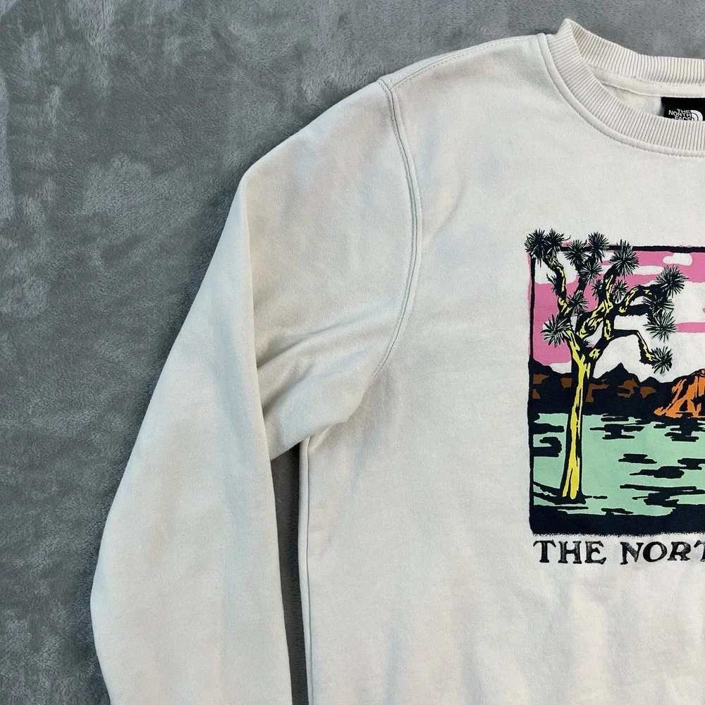 The North Face Graphic Crewneck Sweatshirt Desert Landscape Logo Mens M EUC